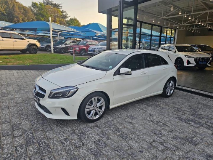 2016 MERCEDES-BENZ A CLASS A 200 URBAN A/T (Used) - Image 5